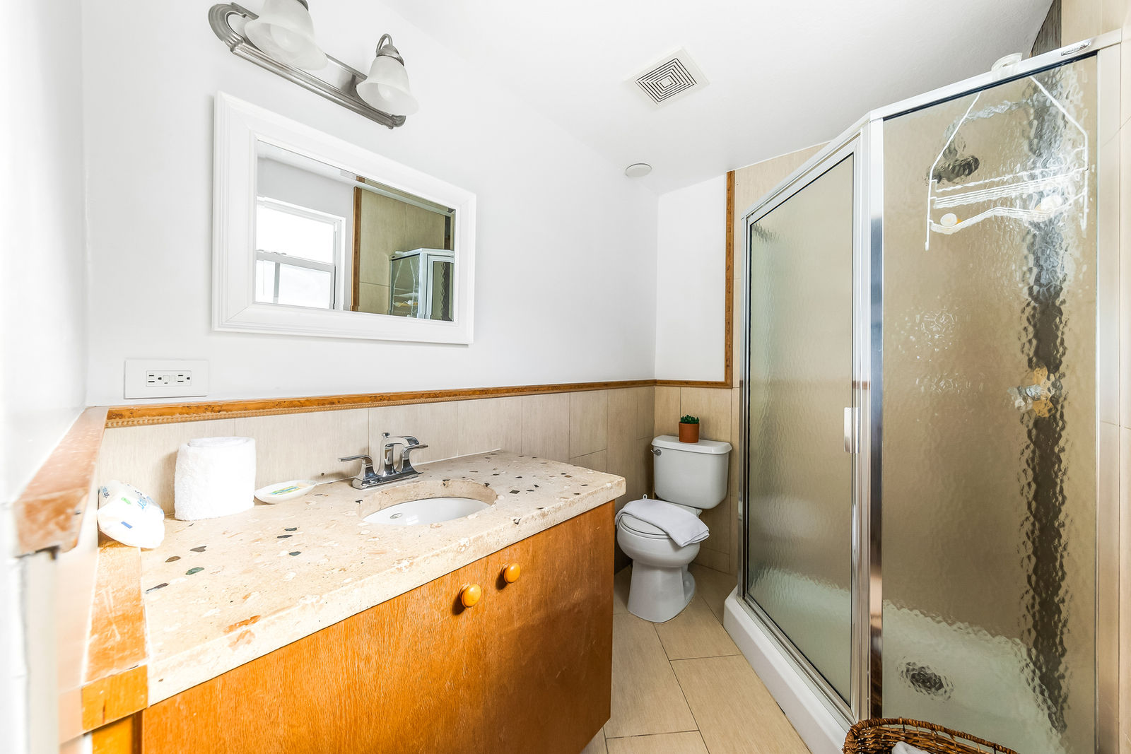 The bathroom — Evans Close 4, Palm Bay Getaways, Grand Cayman